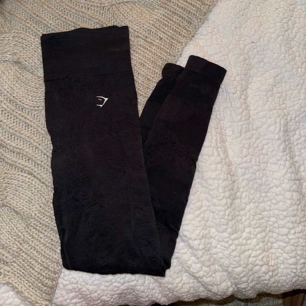 Black Gymshark leggings